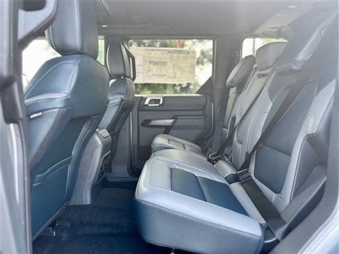 New 2024 Ford Bronco Outer Banks w/ Sasquatch Package image 22