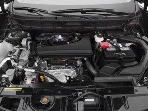 Used 2016 Nissan Rogue SV FWD image 7