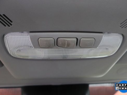 Used 2018 Ford Transit 250 138 image 21