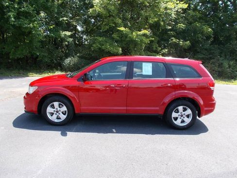 Used 2013 Dodge Journey American Value Package w/ Flexible Seating Group image 3