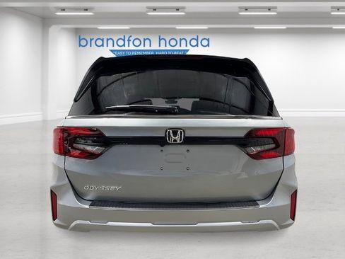New 2026 Honda Odyssey EX-L image 4