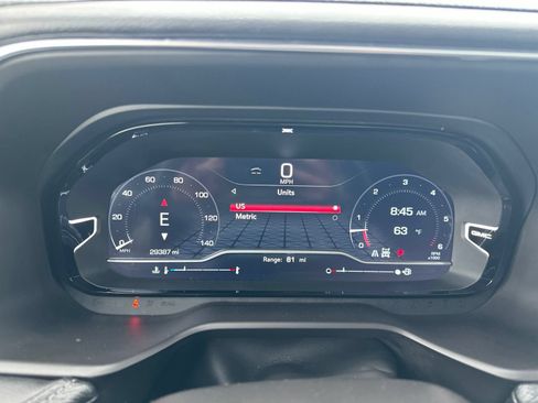 Used 2023 GMC Yukon Denali AWD/4WD image 6