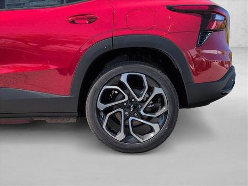 New 2026 Chevrolet Trax RS w/ Driver Confidence Package FWD image 10