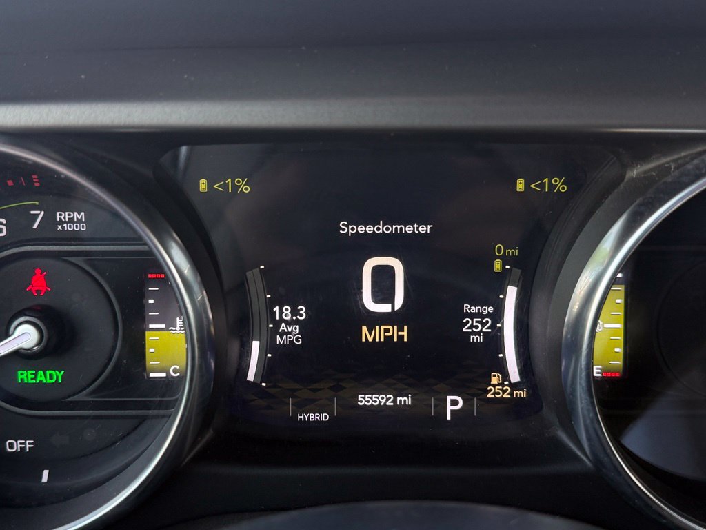 Used 2022 Jeep Wrangler Unlimited Rubicon 4xe AWD/4WD image 17