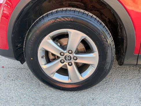 Used 2015 Toyota RAV4 XLE FWD image 33