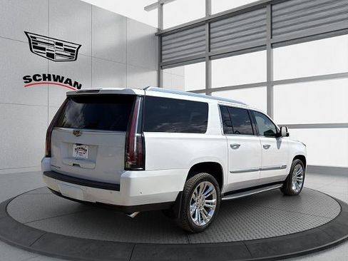 Used 2018 Cadillac Escalade ESV Premium Luxury w/ LPO, Radiant Package AWD/4WD image 50