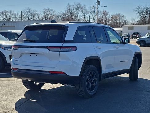 New 2026 Jeep Grand Cherokee Laredo image 52