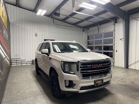 Used 2022 GMC Yukon SLT w/ SLT Premium Package AWD/4WD image 21