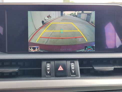 Used 2019 Lexus ES 350 w/ Premium Package FWD image 17