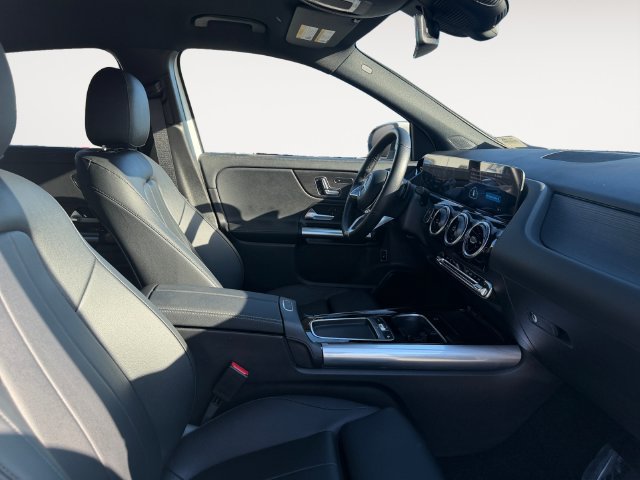 Used 2026 Mercedes-Benz GLA 250 image 13