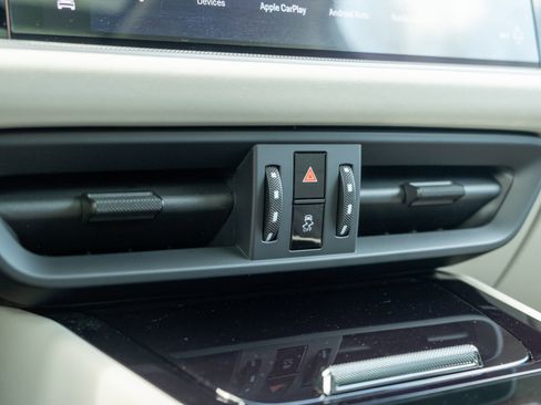 New 2026 Porsche Cayenne E-Hybrid image 24