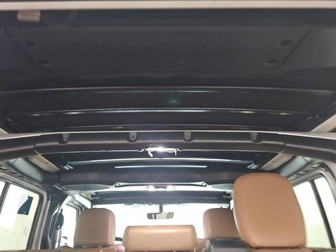 Used 2021 Jeep Wrangler Unlimited Rubicon 4xe w/ Steel Bumper Group image 4