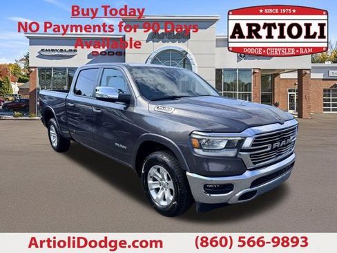 Used 2022 RAM 1500 Laramie AWD/4WD image 1