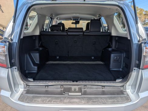 Used 2021 Toyota 4Runner SR5 Premium AWD/4WD image 31