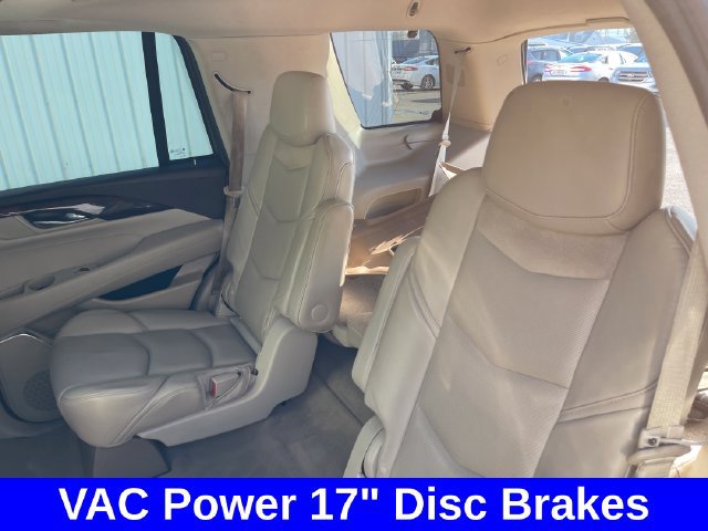 Used 2015 Cadillac Escalade Premium AWD/4WD image 30