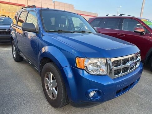 Used 2011 Ford Escape XLT w/ 201A Rapid Spec Order Code image 11