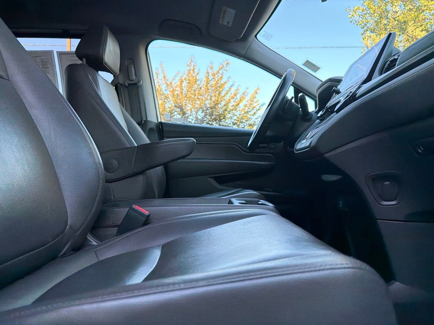 Used 2019 Honda Odyssey EX-L image 18