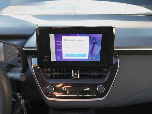 Used 2023 Toyota Corolla LE image 25