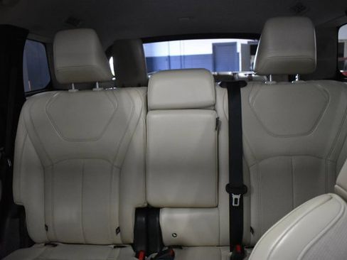 Used 2023 INFINITI QX60 Luxe image 32