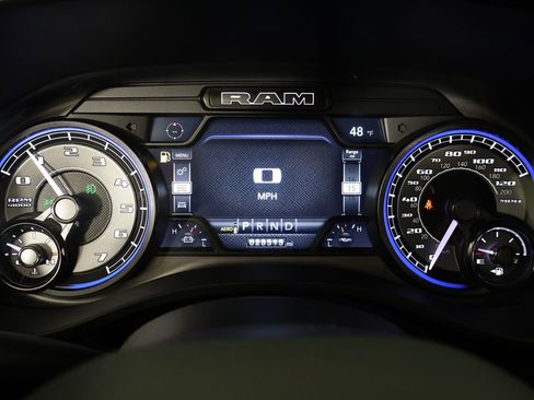 Used 2022 RAM 1500 Limited w/ Body-Colour Bumper Group AWD/4WD image 46