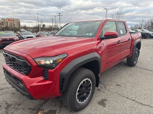 New 2025 Toyota Tacoma TRD Off-Road image 24
