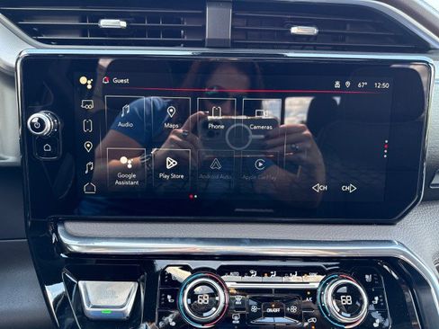 New 2026 GMC Sierra 2500 Denali AWD/4WD image 24