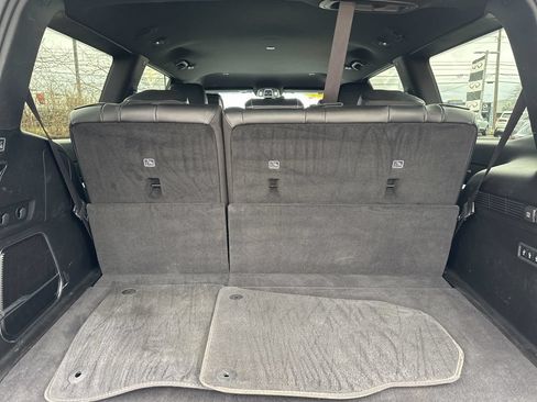 Used 2022 Jeep Wagoneer Series III w/ Flexible Seating Group AWD/4WD image 35