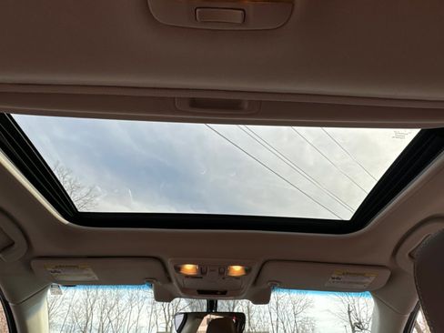 Used 2019 Subaru Outback 2.5i Touring image 20