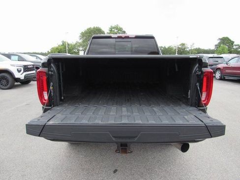 Used 2022 GMC Sierra 2500 Denali image 34