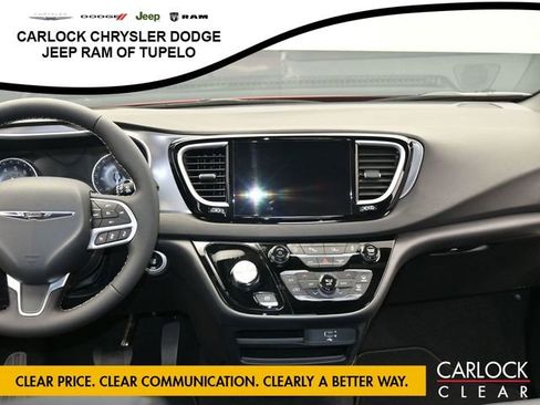 New 2026 Chrysler Voyager LX image 14