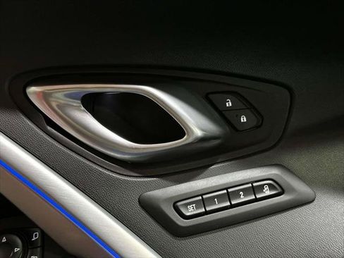 Used 2023 Chevrolet Camaro SS RWD image 16