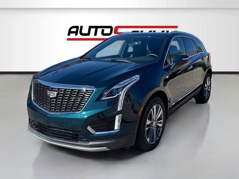 Used 2024 Cadillac XT5 Premium Luxury image 3