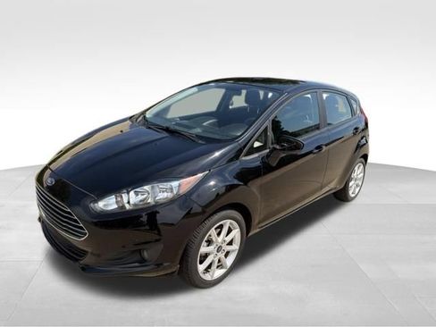 Used 2019 Ford Fiesta SE w/ Equipment Group 201A FWD image 8