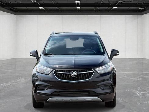 Used 2018 Buick Encore Preferred FWD image 2