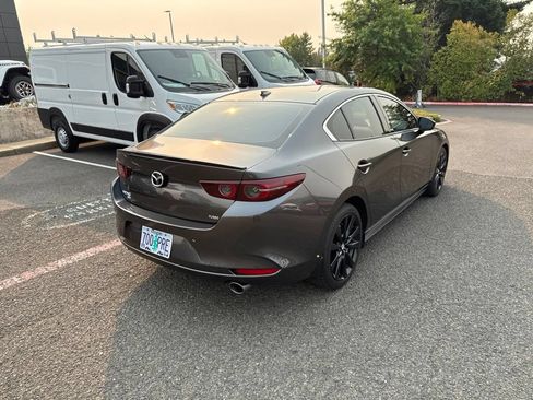 Used 2021 MAZDA MAZDA3 2.5 Turbo Sedan w/Premium Plus AWD/4WD image 9