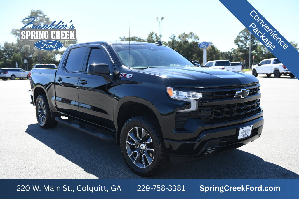 Used 2023 Chevrolet Silverado 1500 RST AWD/4WD image 2