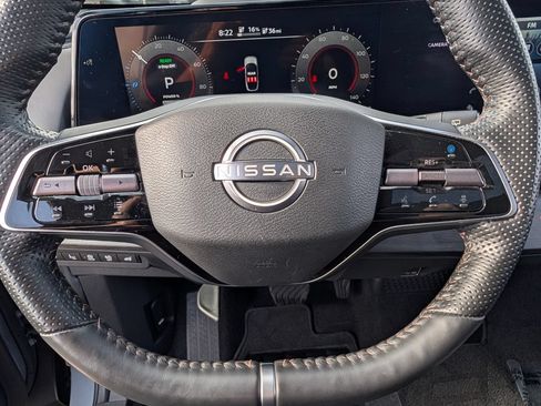 Used 2023 Nissan Ariya FWD image 22