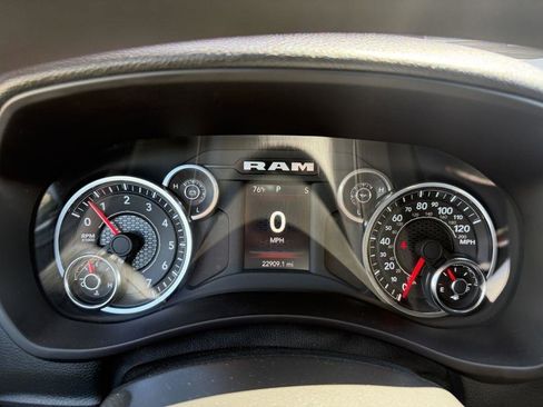 Used 2023 RAM 2500 Tradesman AWD/4WD image 13