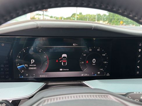 Used 2025 Nissan Murano Platinum w/ Cargo Package AWD/4WD image 24