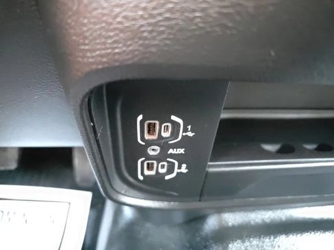 Used 2022 RAM 2500 Tradesman AWD/4WD image 30