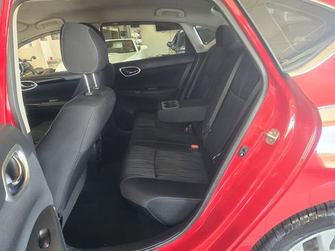 Used 2018 Nissan Sentra SV image 11