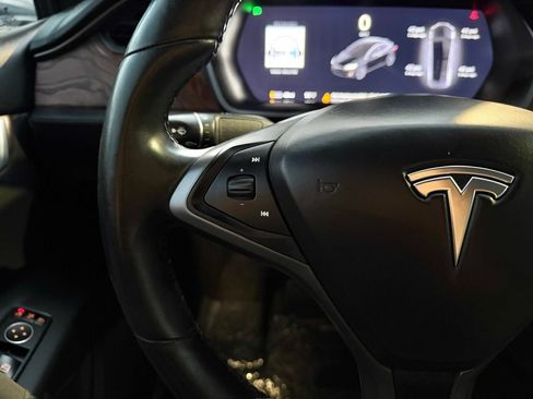 Used 2018 Tesla Model X 100D AWD/4WD image 39
