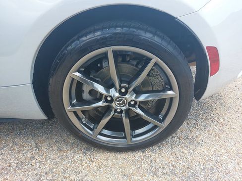 Used 2019 MAZDA MX-5 Miata Grand Touring w/ GT-S Package RWD image 35