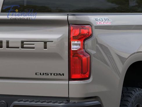New 2026 Chevrolet Silverado 1500 Custom Trail Boss w/ LPO, Dark Essentials Package AWD/4WD image 22
