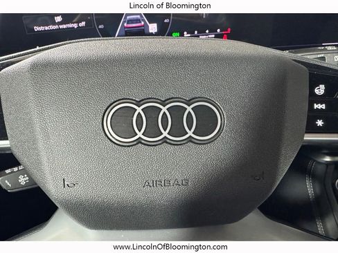 Used 2025 Audi Q5 Premium w/ Convenience Package AWD/4WD image 47