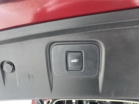 Used 2021 Nissan Murano Platinum image 16