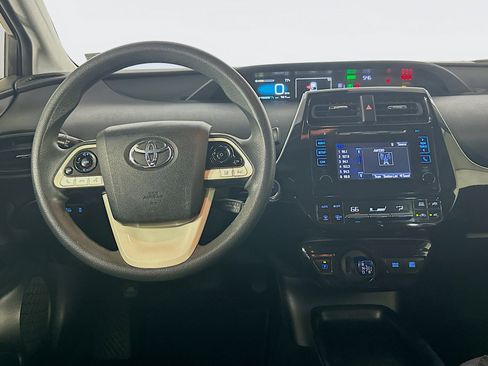 Used 2018 Toyota Prius Two w/ Prius Two Safety Plus Package image 18