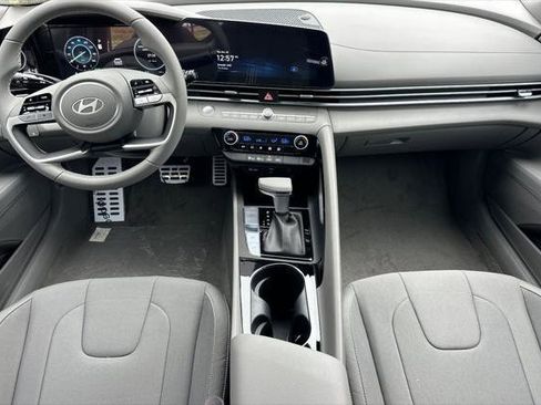 New 2026 Hyundai Elantra Sport image 10