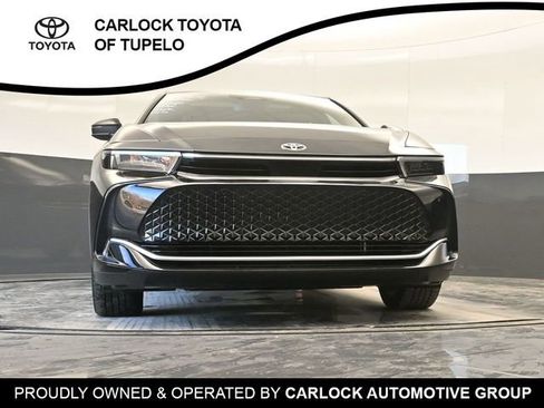 Used 2023 Toyota Crown Limited image 44