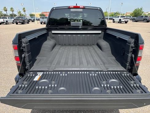 New 2026 Nissan Frontier SV w/ SV Convenience Package RWD image 18
